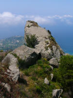 Felssporn auf Ischia